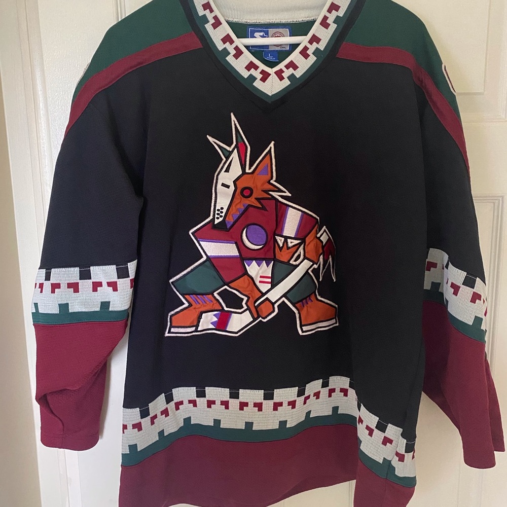 vintage phoenix coyotes hockey jersey NHL 90s retro Black